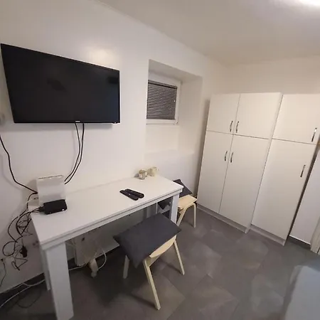 Apartment Skardarlija Pijaca Studio Belgrade